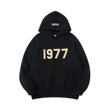 1977 Essentials Hoodie – Black